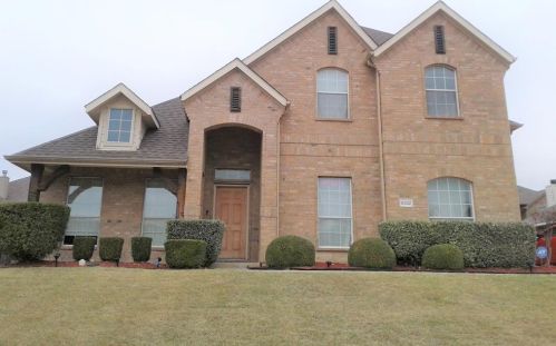 6332 Lake Side Dr, Fort Worth, TX 76135