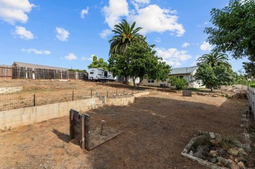 1012 Torole Cir, Vista CA  92084-6308 exterior