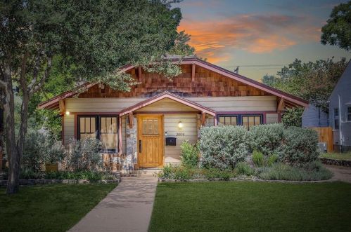 3804 6th St, Fort Worth TX  76107-2030 exterior