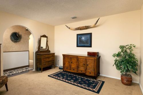 6504 Victoria Ave, Fort Worth TX  76180-8048 exterior