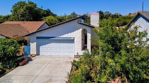 21061 Sharmila, El Toro, CA 92630-6402