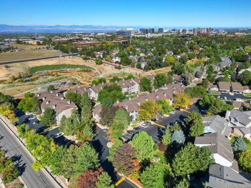 9242 Arbor Cir, Englewood CO 80111-5262 exterior