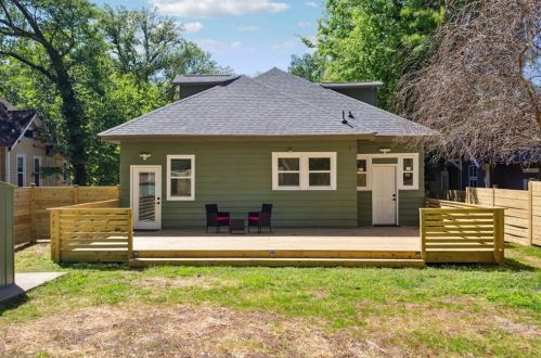 440 Holderness St, Atlanta GA  30310-1758 exterior
