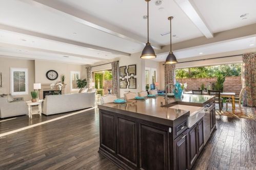 18 Shadybend, Irvine CA  92602-0844 exterior