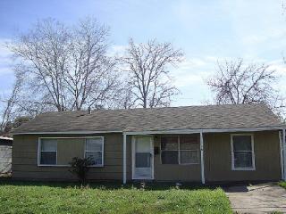5426 Heron Dr, Houston TX  77033-3128 exterior