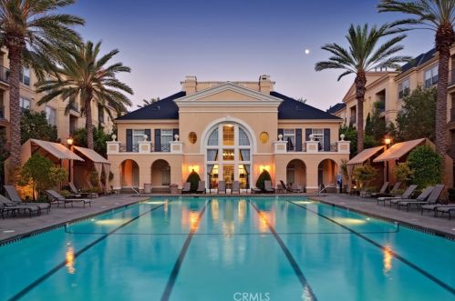 3125 Watermarke Pl, Irvine CA  92612-5615 exterior