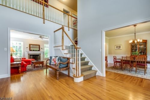 22 Old Shunpike Rd, Dover, NJ 07869-4116
