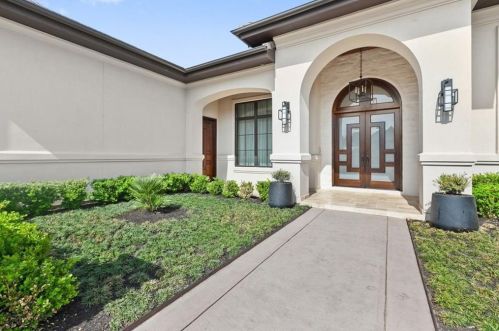 203 Bird Stone Ln, Georgetown, TX 78628-6923