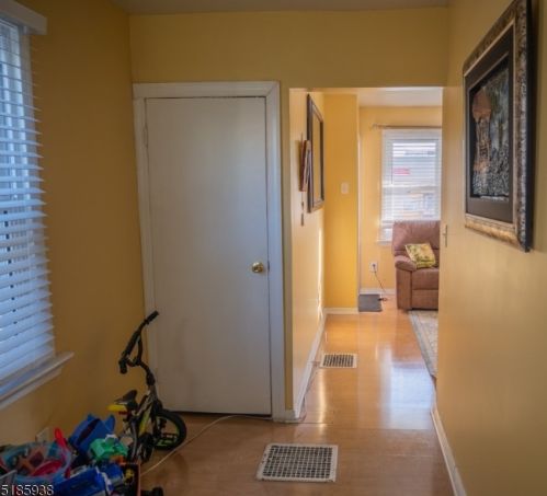 532 Brace Ave, Perth Amboy NJ  08861-3002 exterior