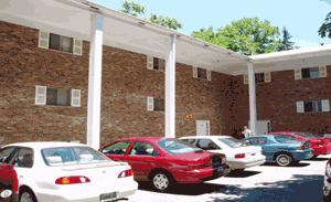 413 Henderson St, Blmgtn IN  47401-4854 exterior