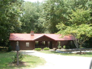 50 Shadowood Ln, Carrollton, GA 30116-5772