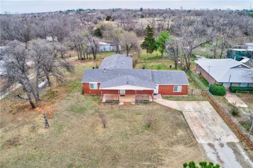 2320 Luther Rd, Harrah, OK 73045-6366