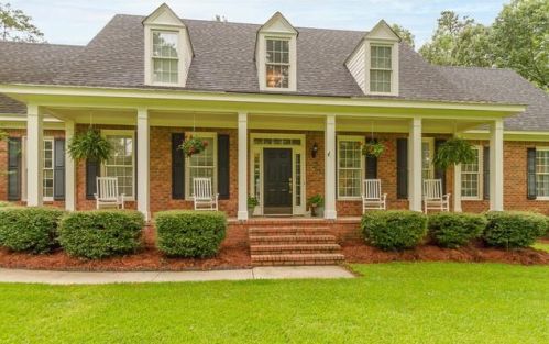 2489 William Few Pkwy, Evans, GA 30809-7436