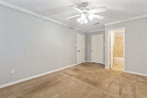 1214 High Vly Dr, Garland TX 75041-2050 exterior