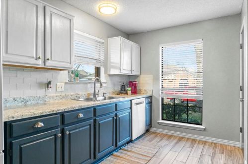 5229 Turtle Cv Rd, Garland TX 75044-4931 exterior