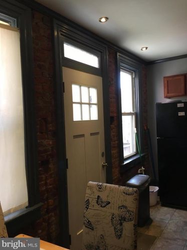 24 Filbert St, Lancaster, PA 17603-3618