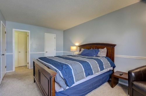 1681 Hickory Hill Dr, Saint Paul MN  55122-2527 exterior