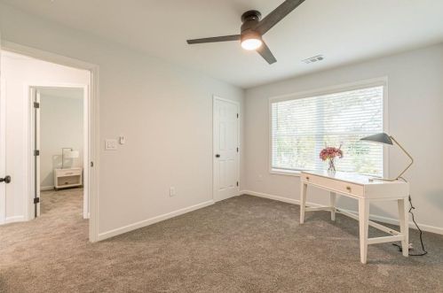 1403 Jonesboro Rd, Atlanta GA  30315-4018 exterior