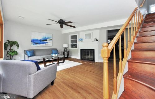 1002 Robin Rd, Silver Spring, MD 20901-1873