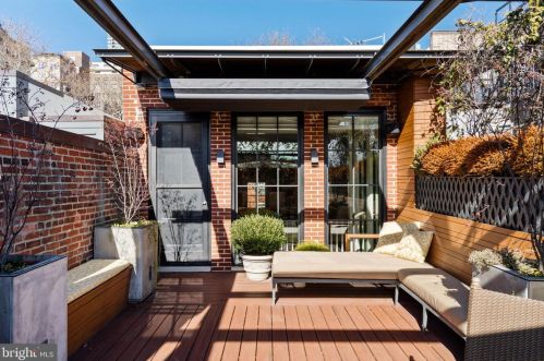 1812 Delancey Pl, Philadelphia PA  19103-6612 exterior