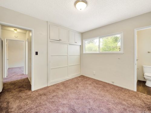 3672 Artesian St, Riverside CA  92503-4125 exterior