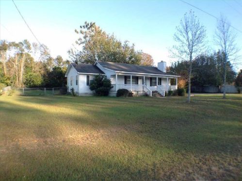 407 Chisom Trl, Bonaire, GA 31005-3412