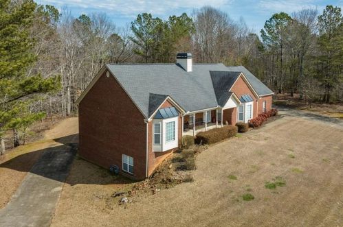50 Mountain Laurel Dr, Big Canoe, GA 30143-3140