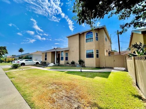 10215 Richlee Ave, South Gate, CA 90280-7208