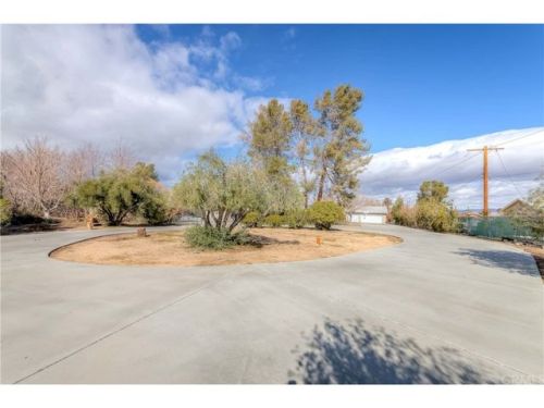 12317 Avenue V12, Pearblossom, CA
