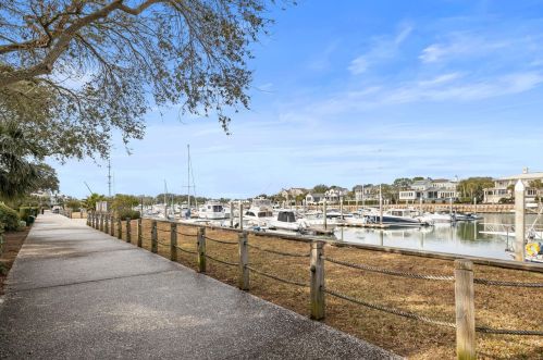 406 Yacht Harbor Ct, Isle Of Palms SC  29451 exterior