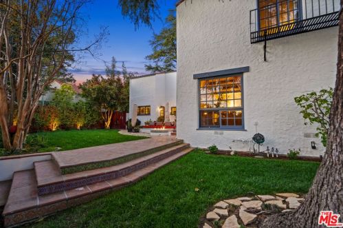 958 Mountain St, Glendale CA  91202-1046 exterior