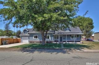 706 H St, Lincoln, CA 95648-1726
