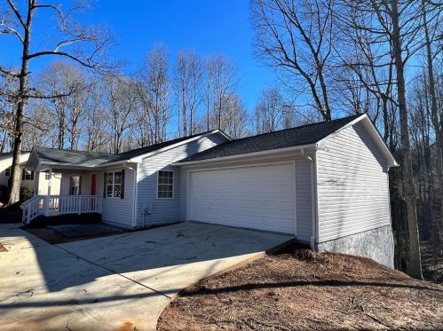 6466 Narramore Ct, Lula, GA 30554-2976