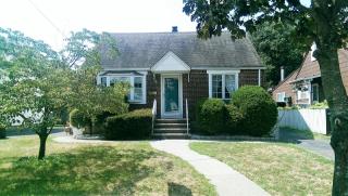 331 Passaic Ave, Rutherford, NJ 07070-1827