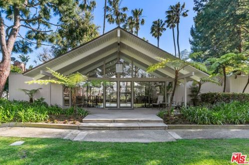 16641 Algonquin St, Huntington Beach CA  92649-3270 exterior