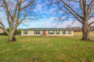 415 Spring Creek Ln, Lebanon, TN 37090-7171