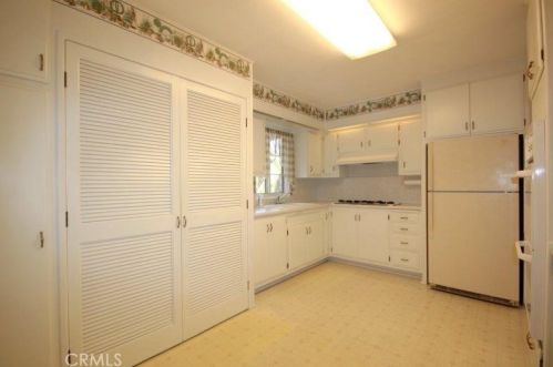 510 Hawk Ln, Santa Ana, CA 92708-5875