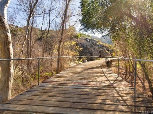 1661 Barrett Lake Rd, Dulzura, CA 91917-1514