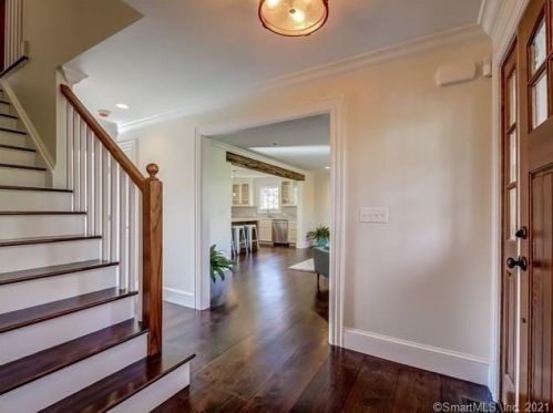 192 Highland Ave, Norwalk CT  06853-1111 exterior