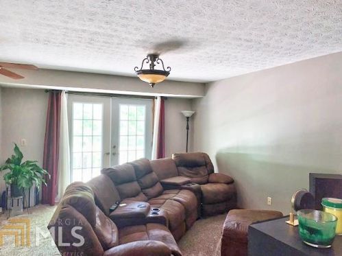 135 Lake Dr, Lagrange, GA 30240-9134