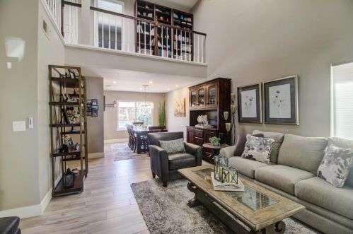 525 Wendy Ct, Modesto, CA 95356-1793