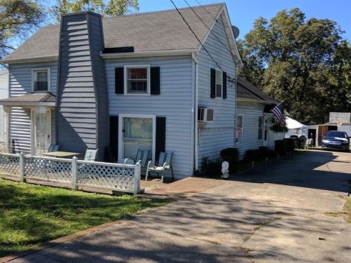 1536 Neelys Bend Rd, Madison, TN 37115-5610