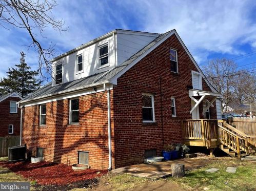 1601 Drexel St, Silver Spring, MD 20912-7030