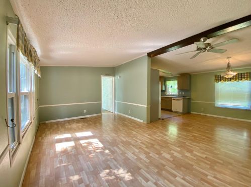 207 Redwood Rd, Concord, NH 03307-0848
