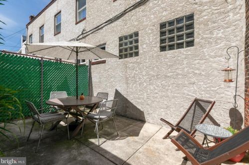 1918 16 St, Philadelphia PA  19132-3910 exterior