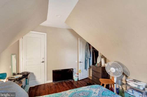 1113 63rd St, Philadelphia PA 19142-2309 exterior