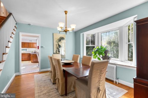 1118 Dl Dr, Silver Spring MD 20910-1601 exterior