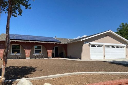 1177 Cynthia Ct, La Verne, CA 91750-1948