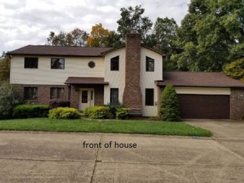 577 Scenic Hls, Parkersburg, WV 26104-8407