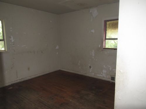 1589 Flintwood Dr, Atlanta GA  30316-4127 exterior